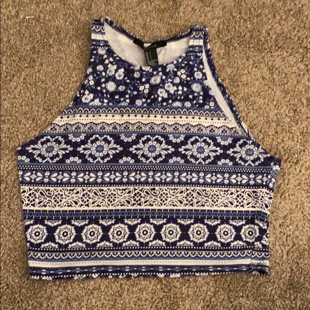 Forever 21 Blue & White Patterned Crop Top